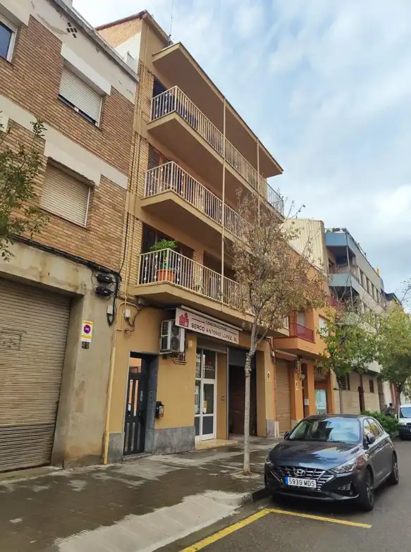 Flat for sale in Carrer del Centre 46