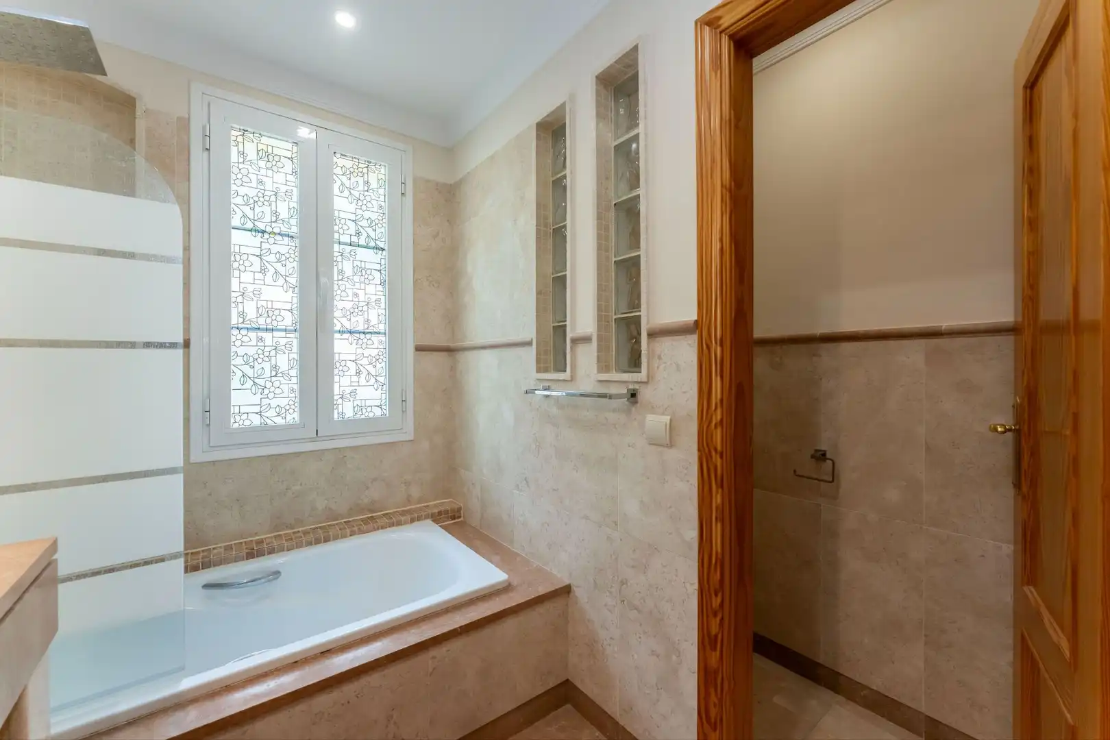 Baño de Casa o chalet en venta en Mijas con Aire acondicionado, Jardín privado y Terraza