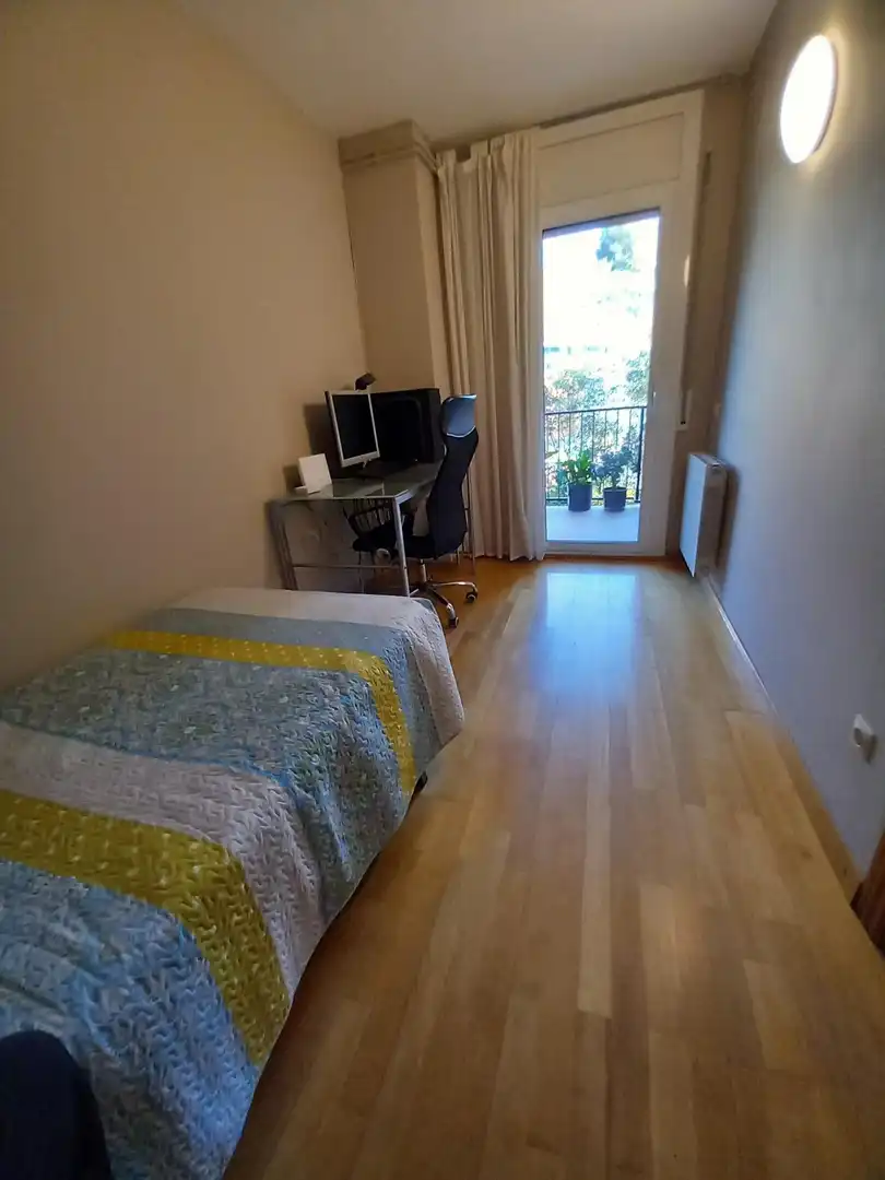 Habitación de Piso en venta en Barcelona con Calefacción