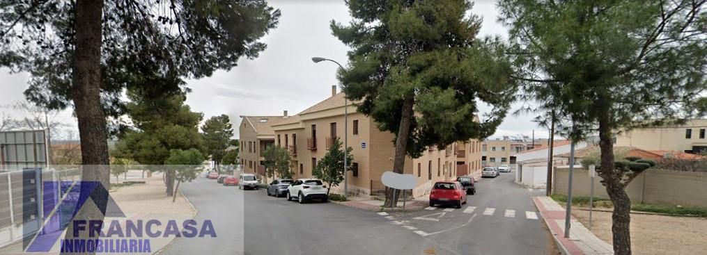 Exterior view of Flat for sale in Olías del Rey  with Storage room and Community pool