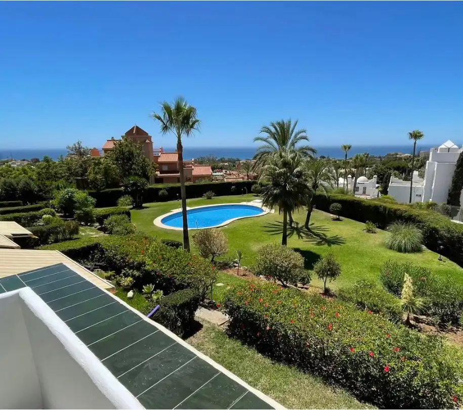 Wohnung mit Terrasse zum Verkauf in Elviria - Cabopino