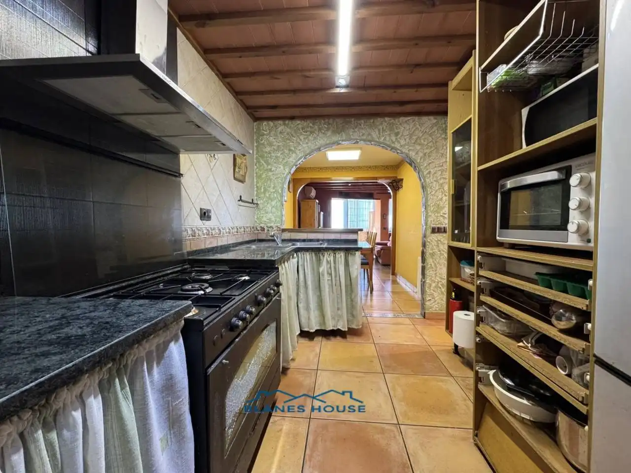 Cuina de Pis en venda en Blanes amb Aire condicionat, Calefacció i Terrassa