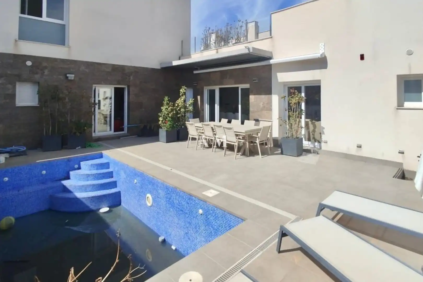 Terraza de Casa o chalet de alquiler en Daya Vieja con Aire acondicionado, Calefacción y Jardín privado
