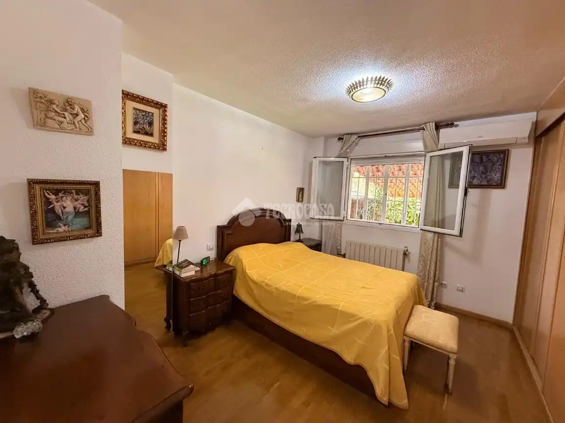 Piso con ascensor en venta en Parque Oeste - Fuente Cisneros, imagen 29