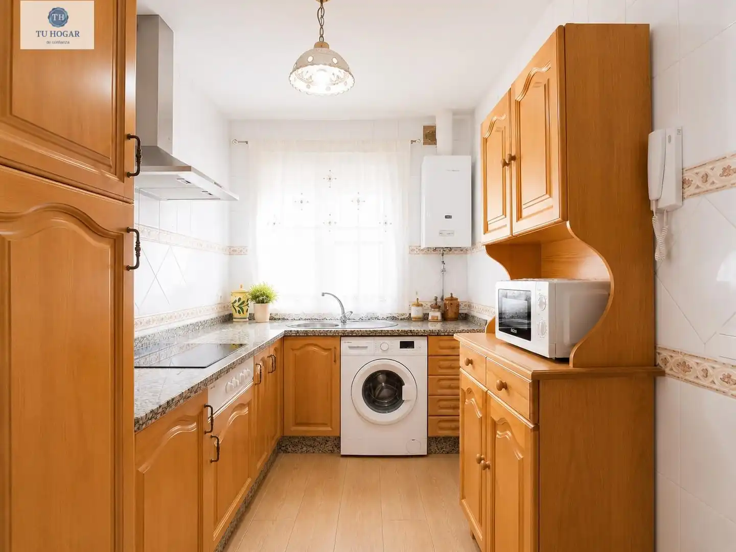 Kitchen of Houses for sale in Alcalá de Guadaira  with Terrace and Storage room
