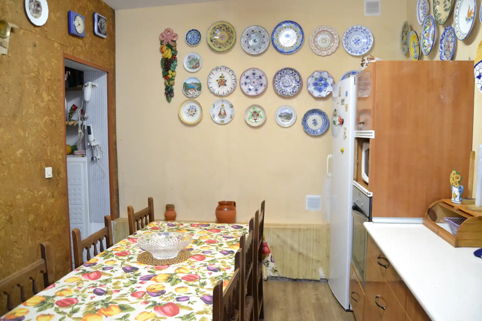 Cuina de Casa o xalet en venda en Plasencia amb Calefacció, Moblat i Forn