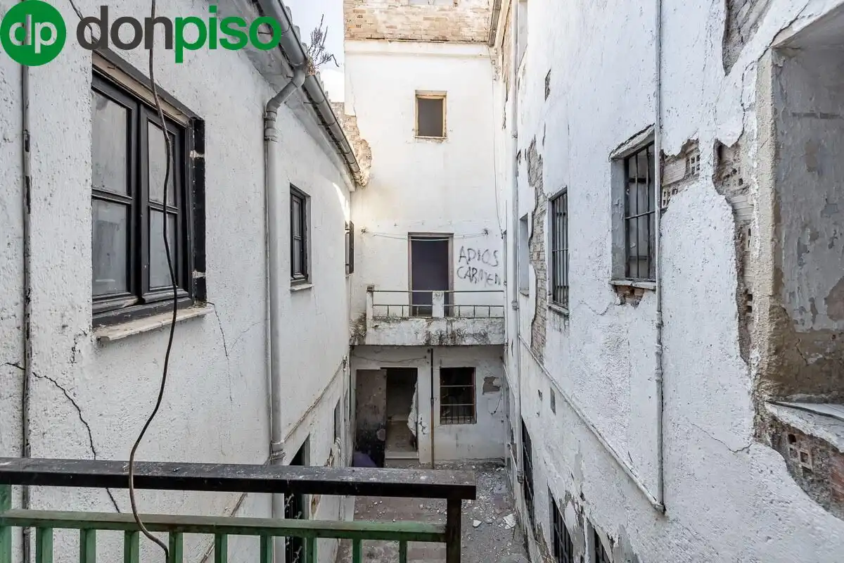 Exterior view of Houses for sale in Granada  with Terrace and Balcony