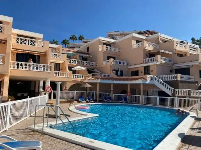 Piscina de Piso en venta en Adeje