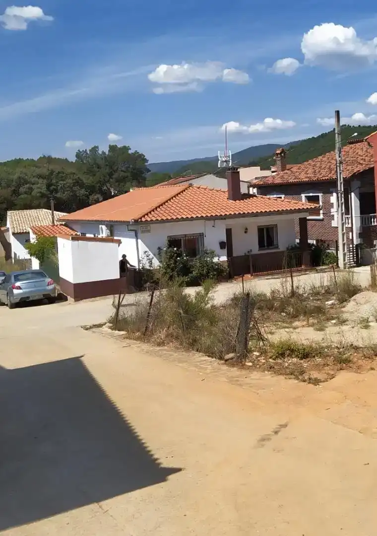 Vista exterior de Planta baja en venta en Pinofranqueado con Aire acondicionado