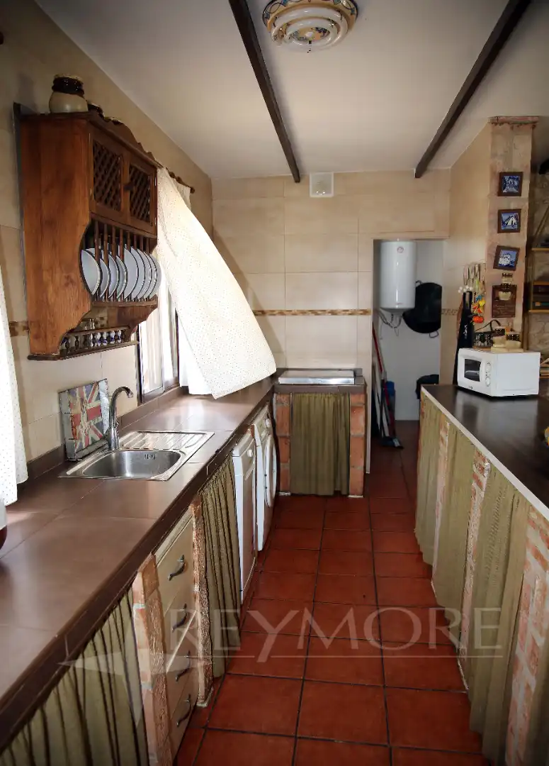Cocina de Casa o chalet en venta en Almodóvar del Río con Aire acondicionado, Calefacción y Jardín privado