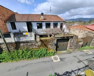 Vista exterior de Finca rústica en venda en O Carballiño   amb Calefacció i Terrassa