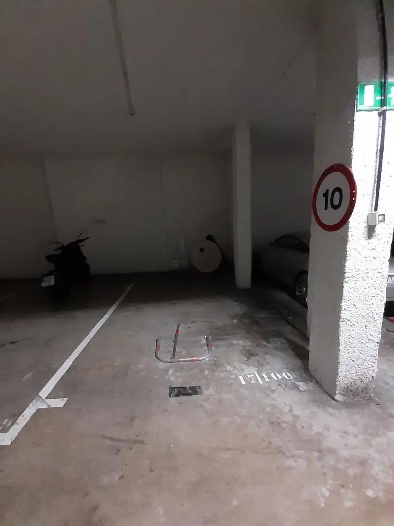 Parkplatz von Garage zur Miete in Callao Salvaje - Playa Paraíso
