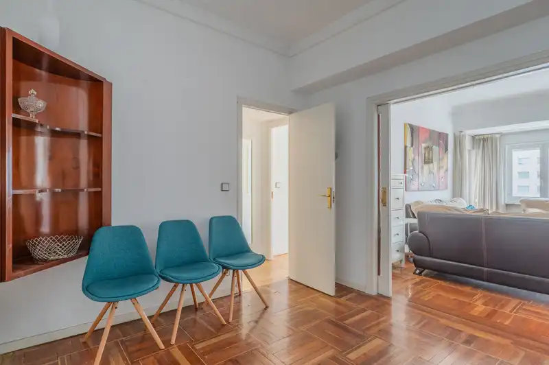 Wohnung zum Verkauf in Madrid mit Heizung, Terrasse und Möbliert