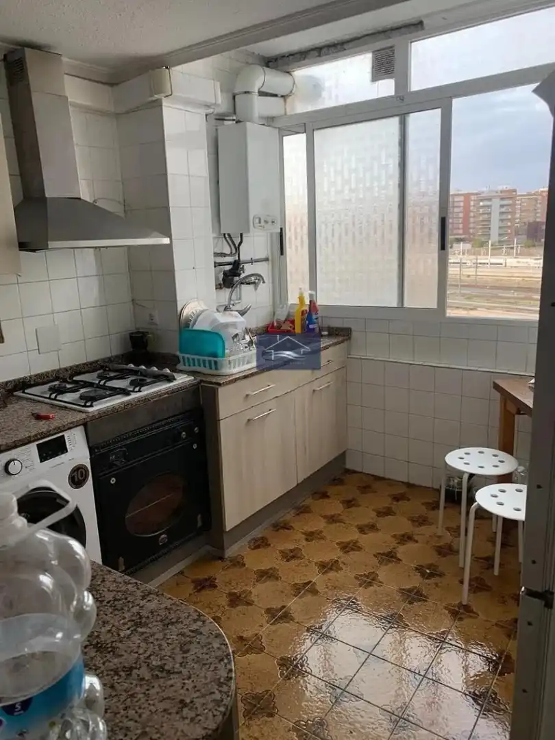 Cuina de Pis en venda en Alicante / Alacant amb Parquet, Forn i Rentadora