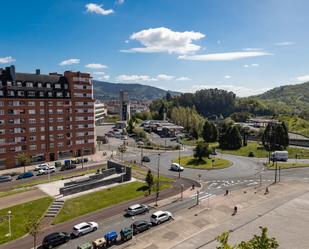 Vista exterior de Pis en venda en Bilbao  amb Terrassa