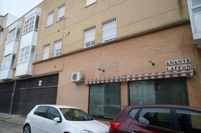 Garaje en Alquiler en Calle AMANTE LAFFON en Cruz Roja