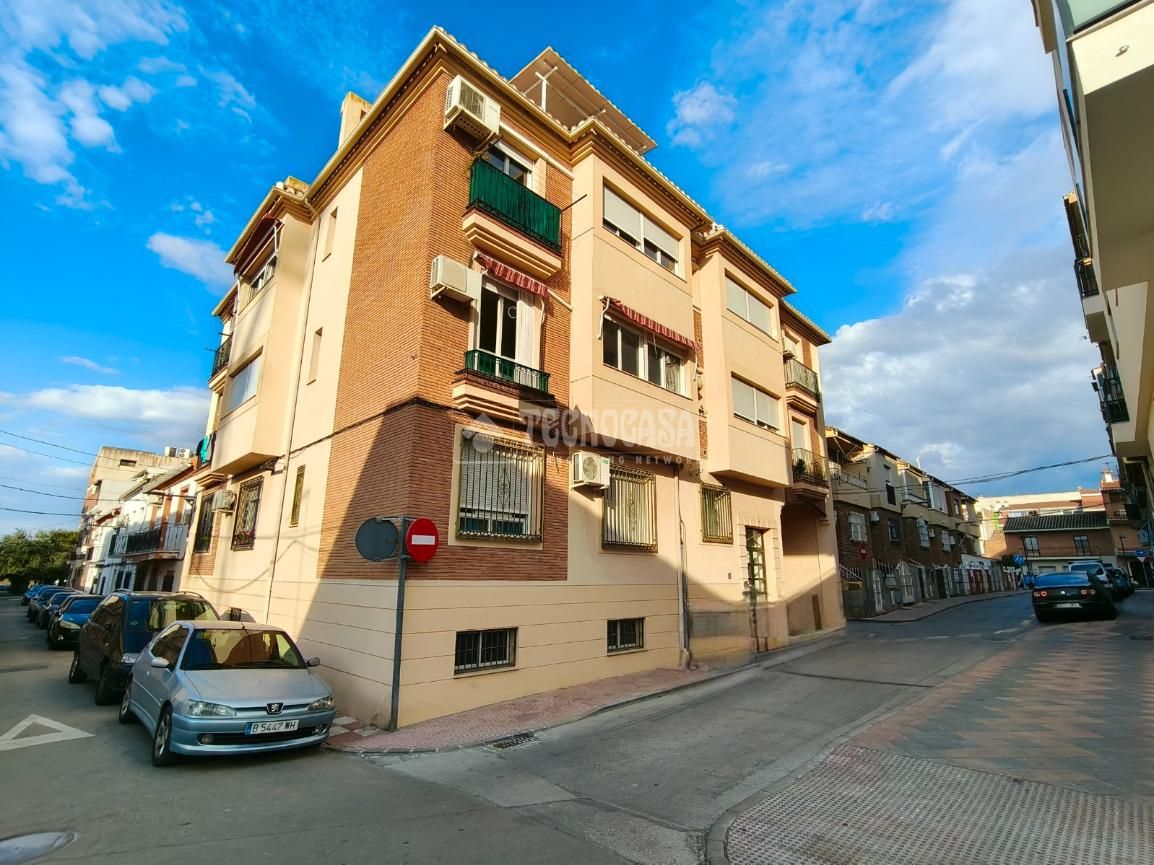 Exterior view of Flat for sale in Armilla  with Air Conditioner