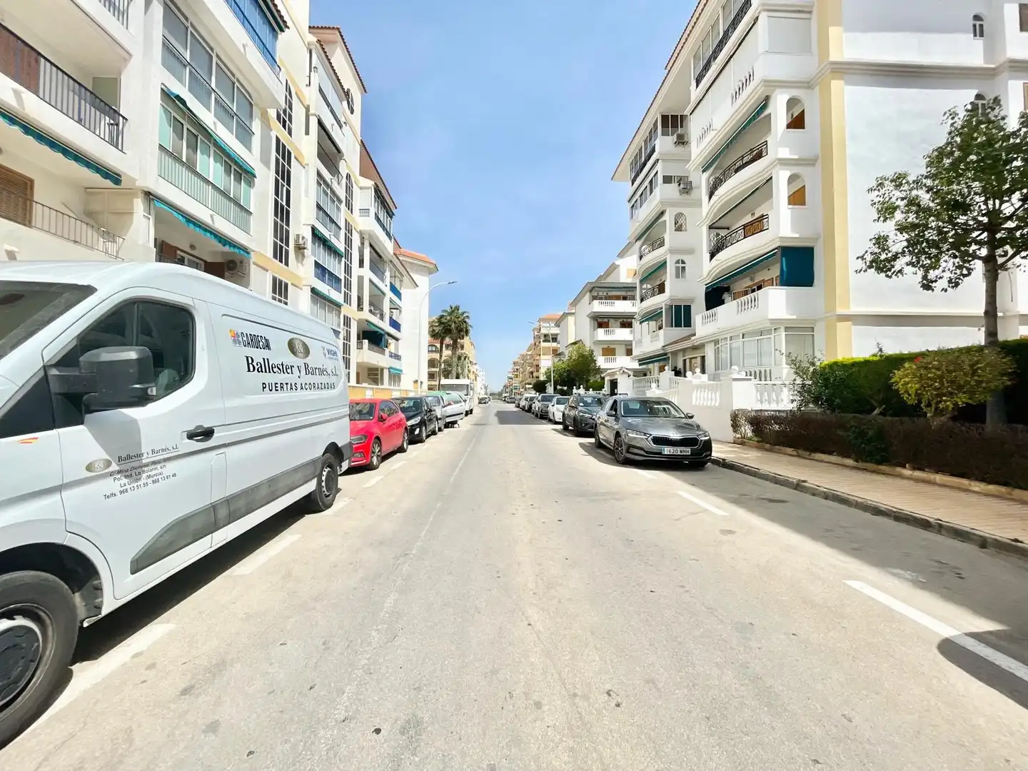 Außenansicht von Wohnung zur Miete in Torrevieja mit Klimaanlage, Heizung und Schwimmbad