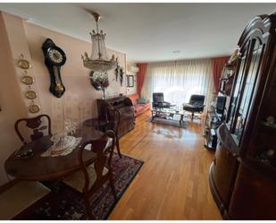 Sala d'estar de Apartament de lloguer en  Logroño