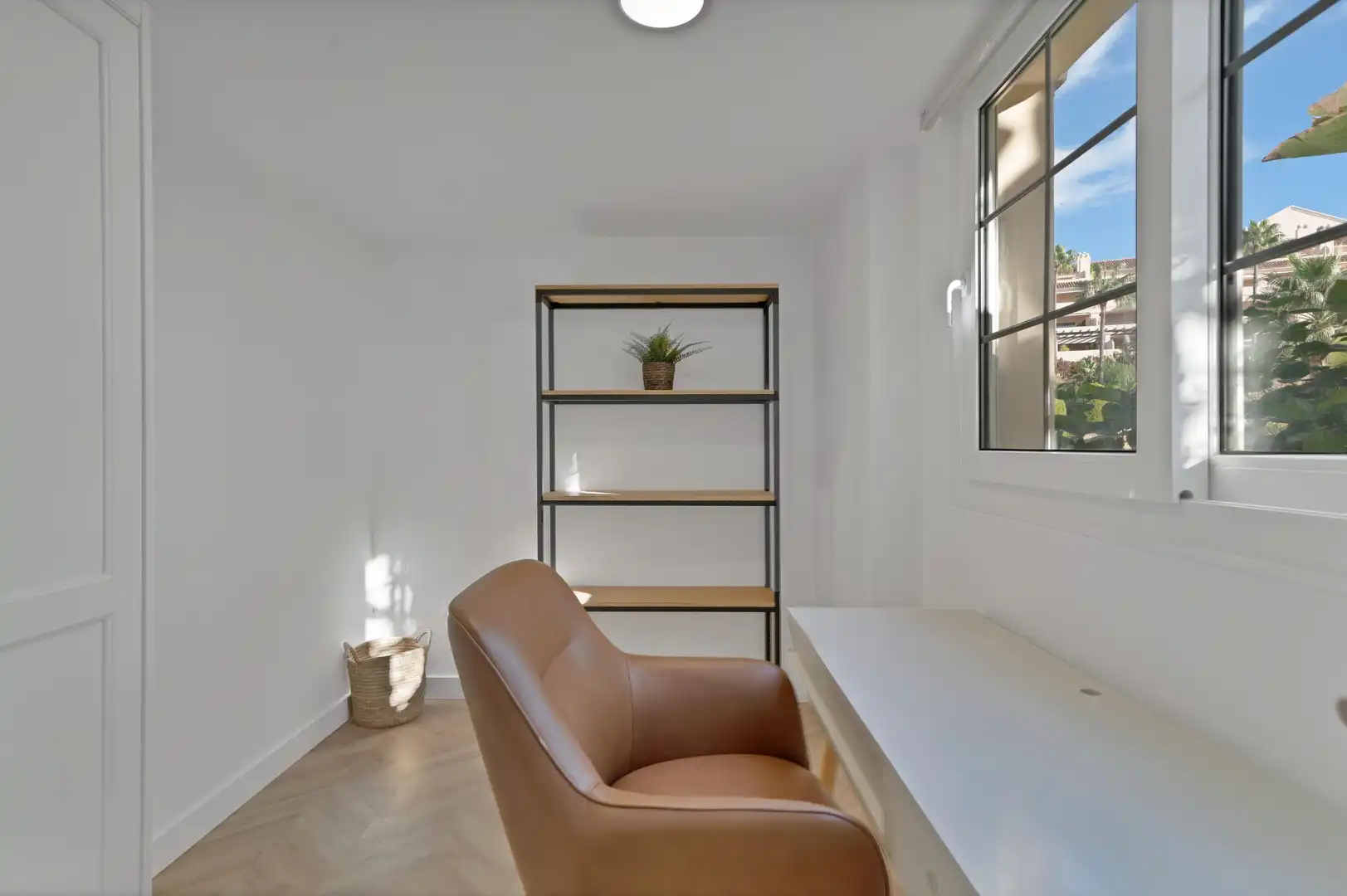 Detached homes for sale in 29 Calle Pleyades, Los Naranjos