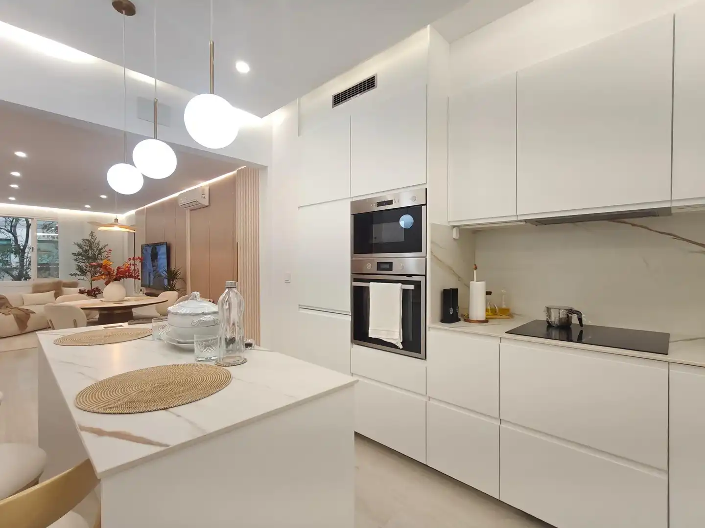 Kitchen of Apartments for sale in Barcelona  with Air Conditioner, Heating and Storage room