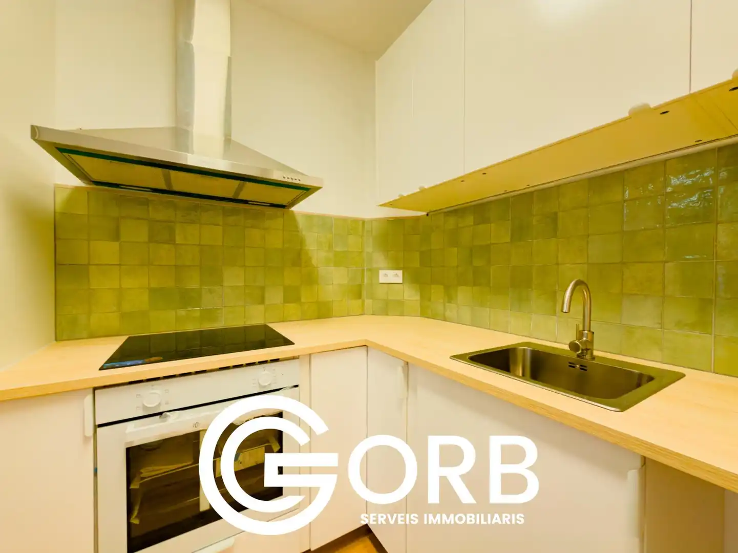 Kitchen of Ground floor for sale in Mataró  with Air Conditioner, Heating and Storage room