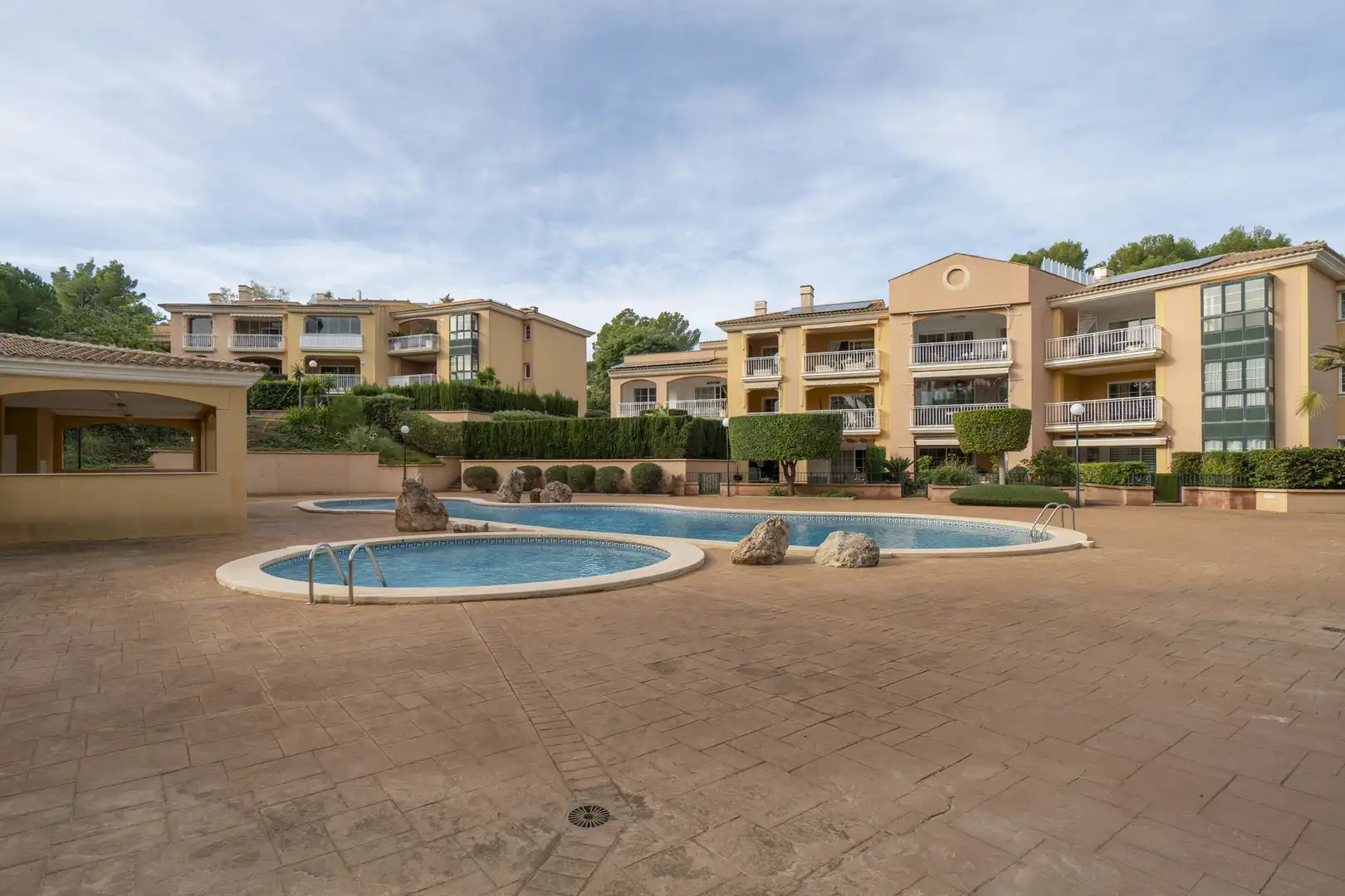 Piscina de Casa adosada en venda en Calvià amb Aire condicionat, Calefacció i Terrassa