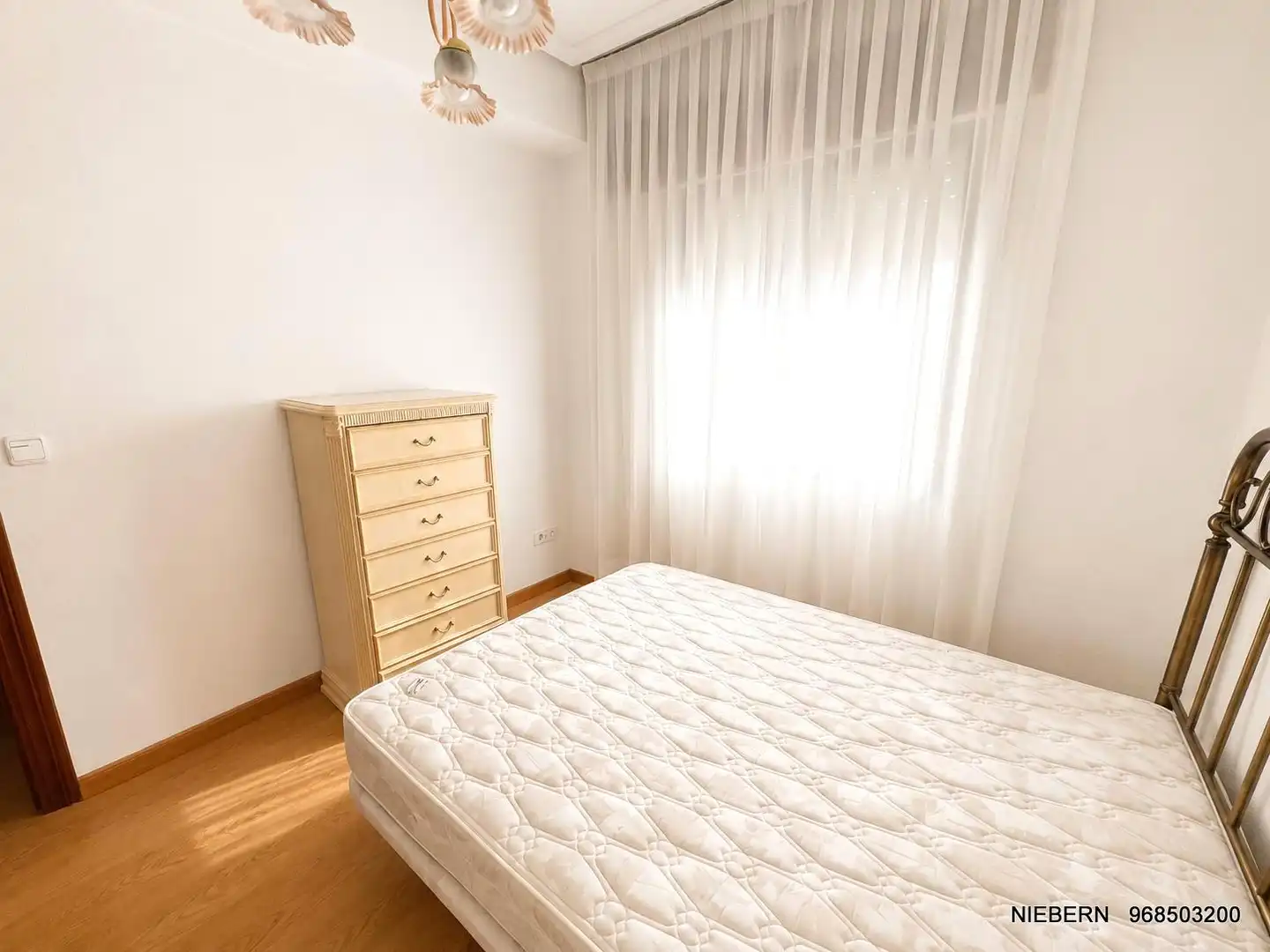 Habitación de Piso de alquiler en Cartagena con Aire acondicionado, Amueblado y Horno
