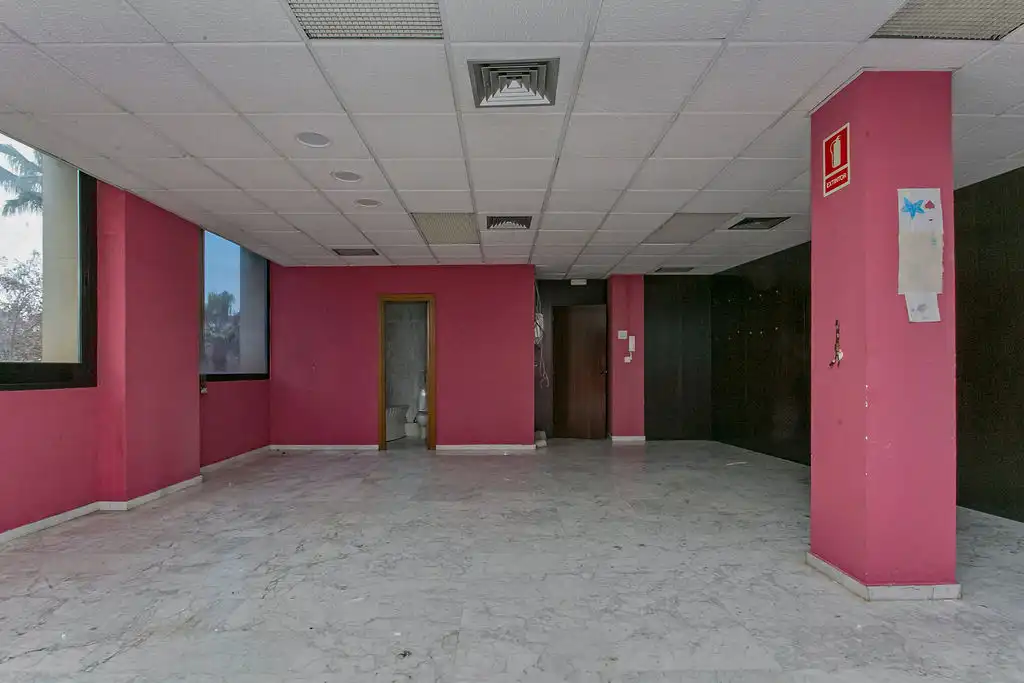 Oficina en venda en Cornellà de Llobregat