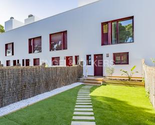 Exterior view of House or chalet for sale in Castelldefels  with Air Conditioner, Heating and Private garden