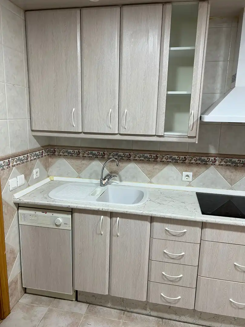 Duplexes for rent in Calle Sancho Panza, El Torreón - Los Ángeles - El Pilar