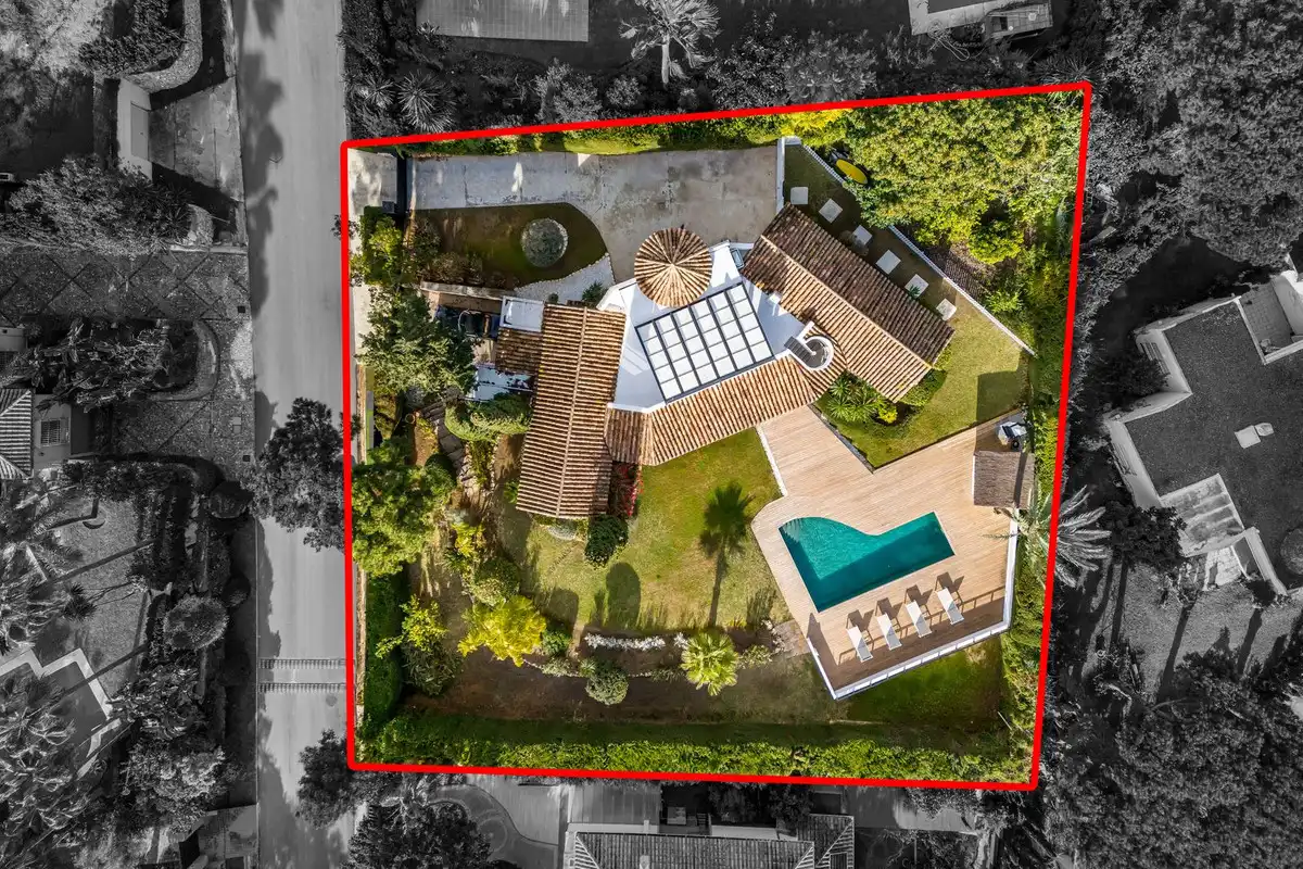 Vista exterior de Casa o xalet en venda en Marbella Centro