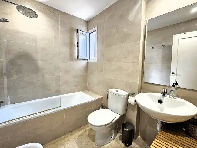 Bathroom of Detached homes for rent in Sotogrande  with Air Conditioner, Private garden and Terrace