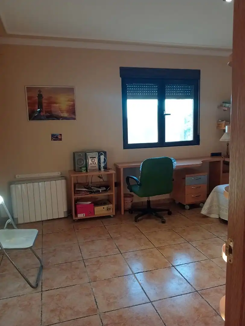 Casa o xalet en venda en Linares amb Aire condicionat, Calefacció i Jardí privat
