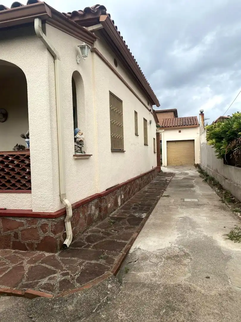 Exterior view of Houses for sale in Sant Andreu de la Barca  with Heating, Private garden and Terrace