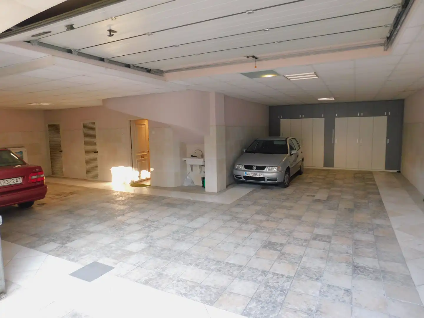 Parking de Casa o chalet en venta en Zizur Mayor / Zizur Nagusia con Calefacción, Jardín privado y Terraza