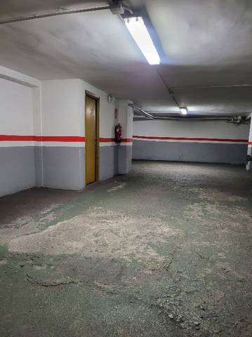 Garaje en Venta en Salesas