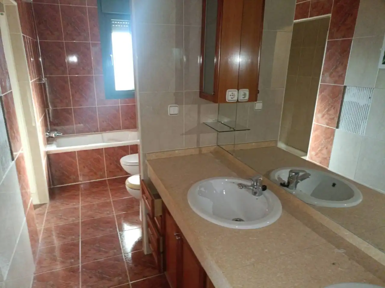 Terraced house with pool for sale in Calle Almendros, imagen 17