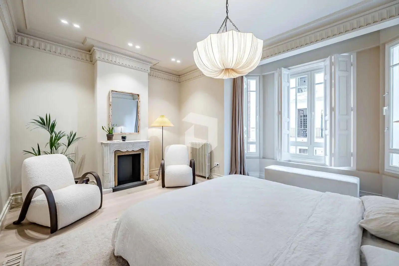 Schlafzimmer von Wohnung zum Verkauf in Madrid mit Klimaanlage, Heizung und Terrasse