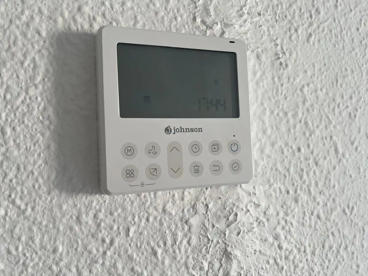 Office for rent in Fuengirola  with Air Conditioner