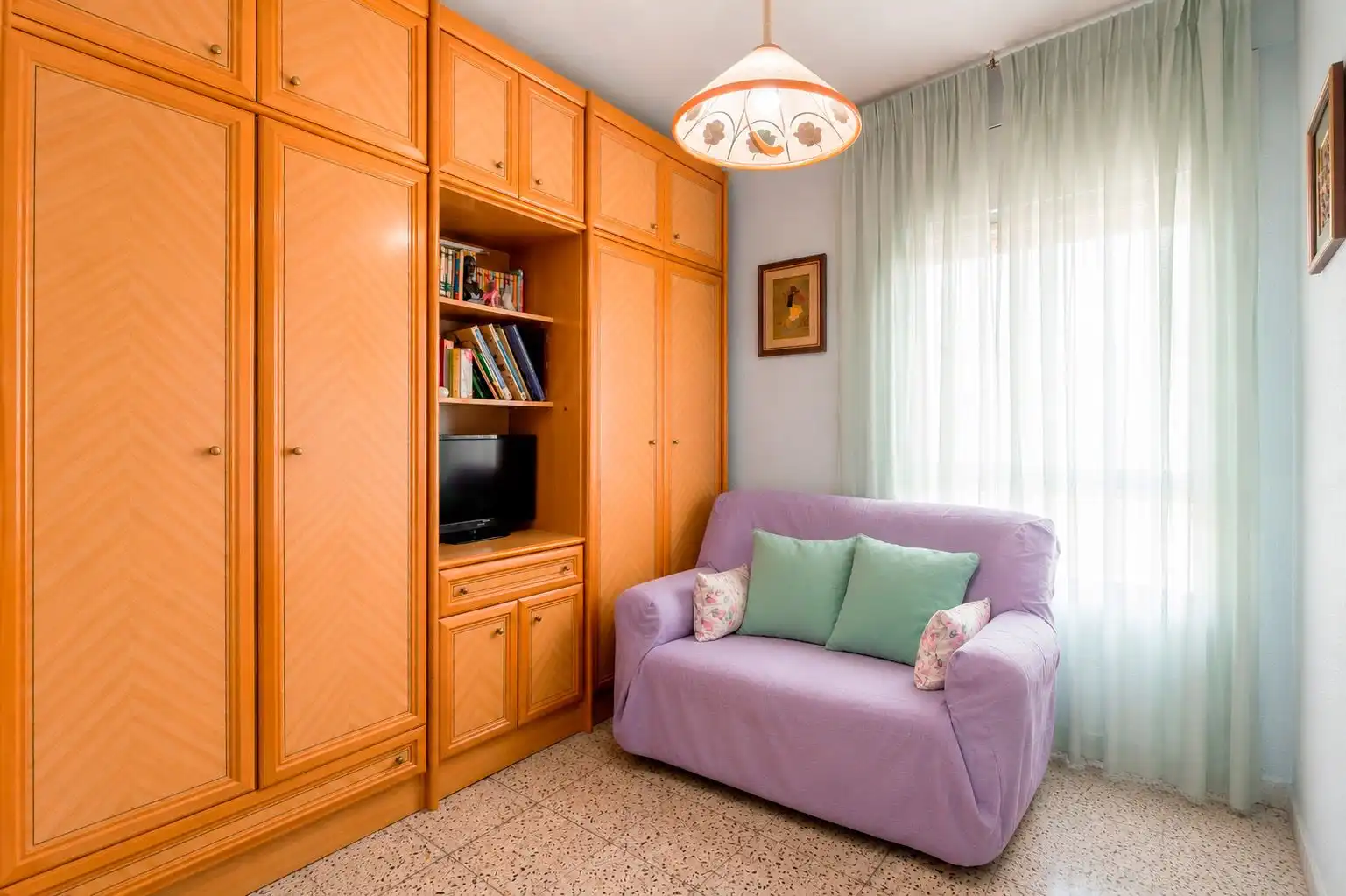 Dormitori de Apartament en venda en Madrid amb Aire condicionat