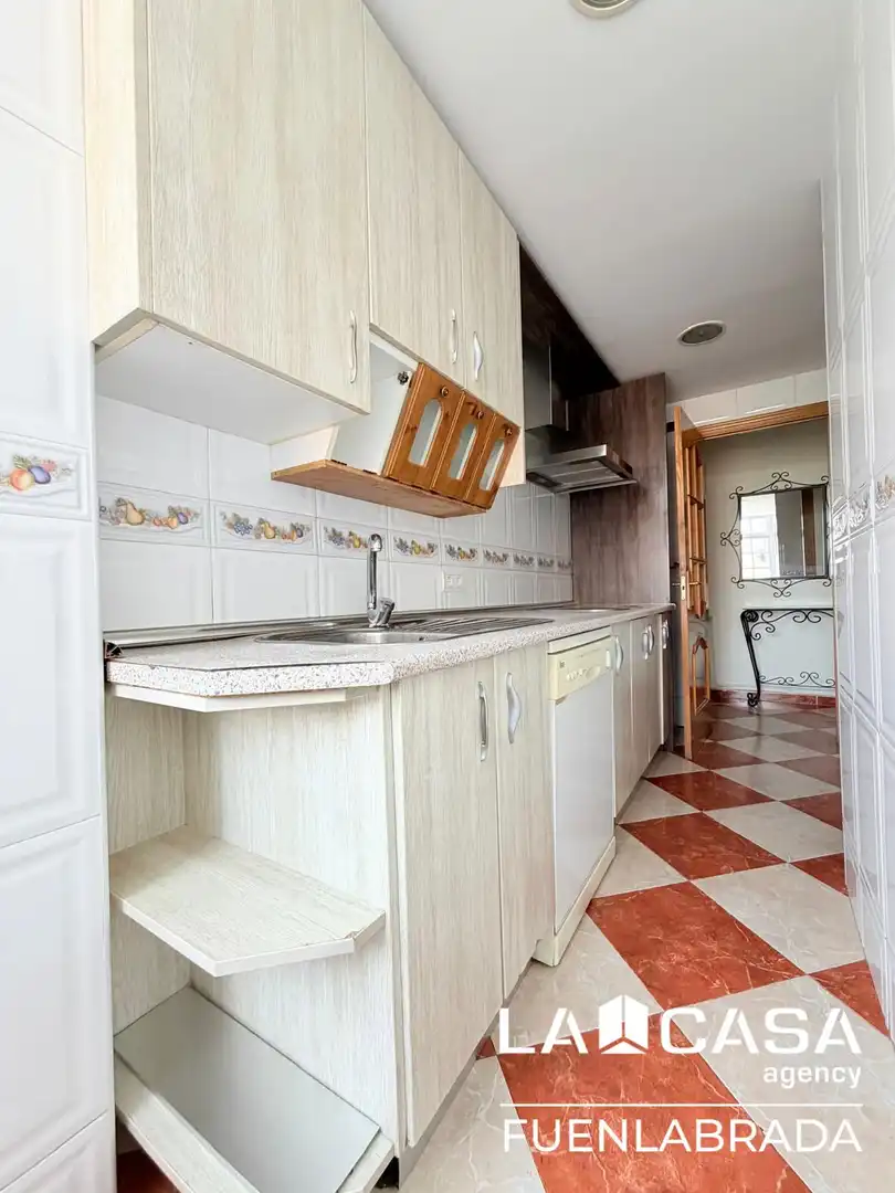 Kitchen of Flat for sale in Fuenlabrada  with Heating and Terrace