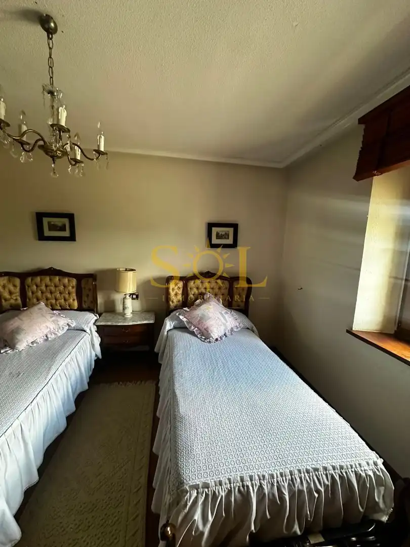 Habitación de Casa o chalet en venta en Cabrillanes con Calefacción y Jardín privado