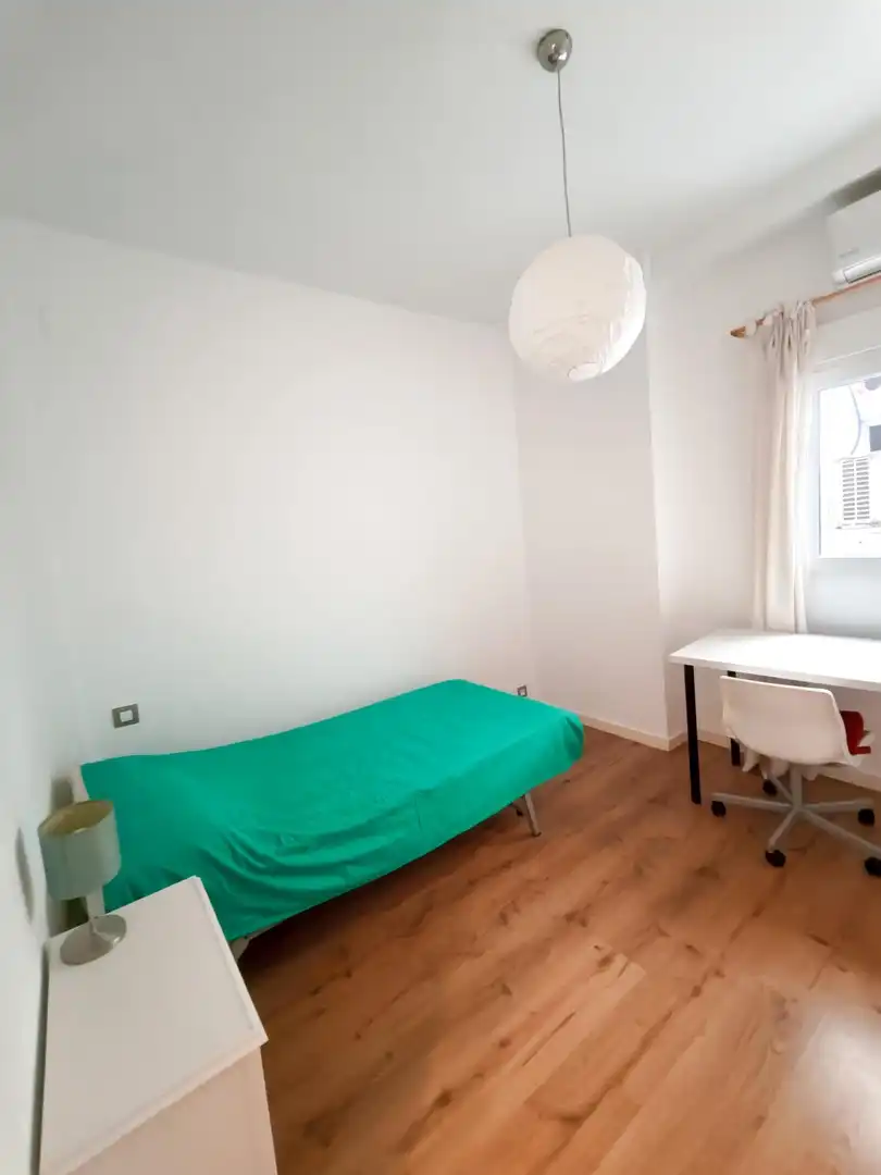 Appartamento con ascensore in affitto a Calle GUILLEN SOROLLA, imagen 10