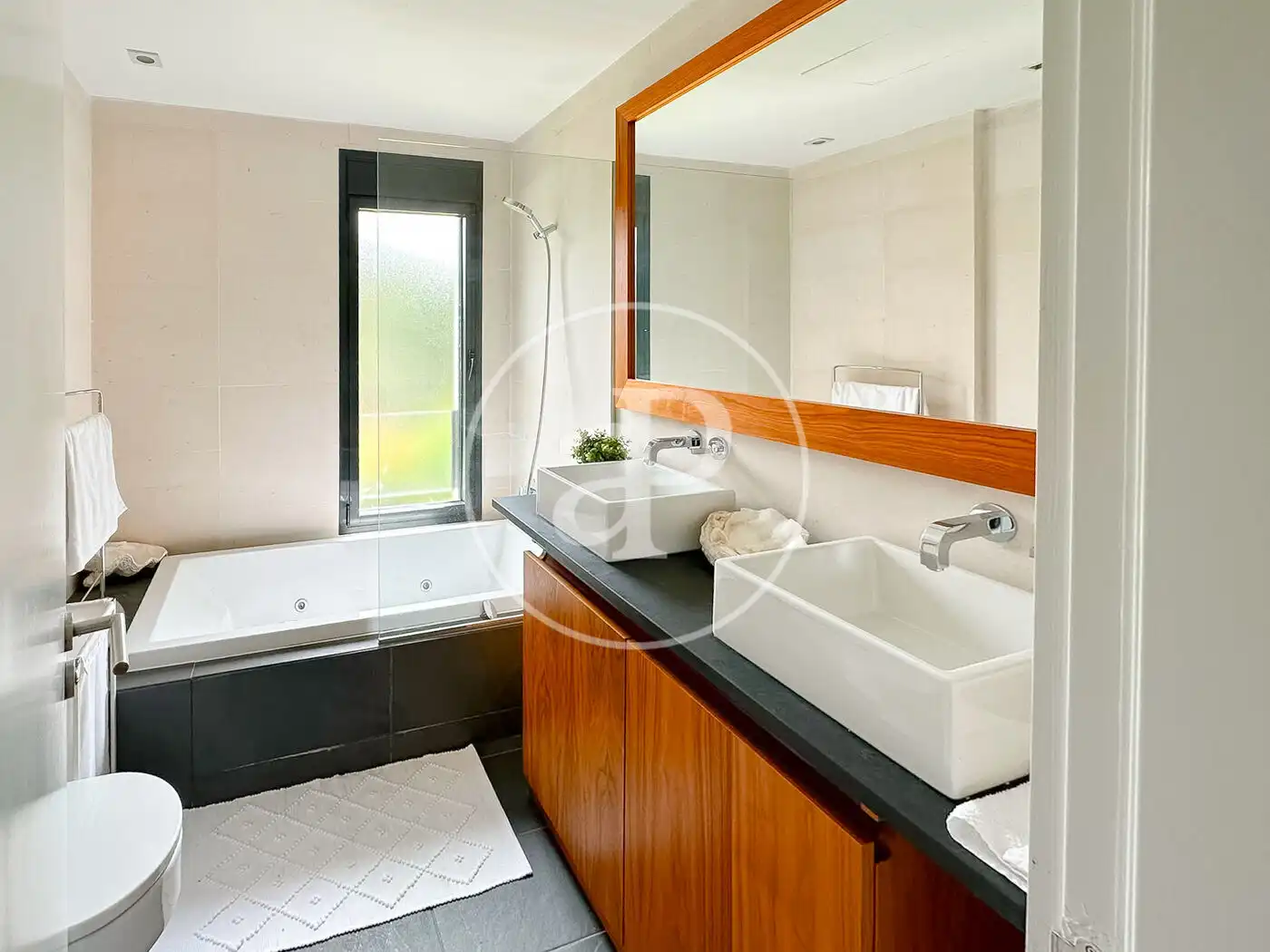 Semi-detached house with pool for sale in Casco Antiguo, imagen 14