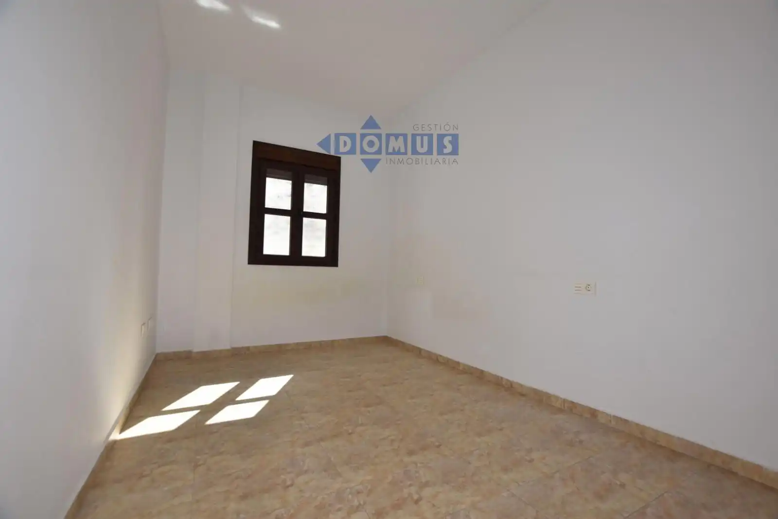 Habitación de Piso de alquiler en Ronda con Aire acondicionado y Calefacción