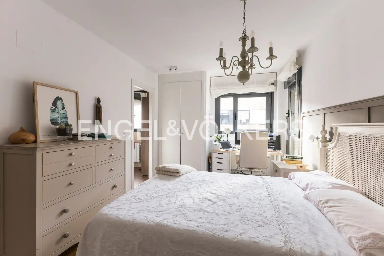 Habitación de Piso en venta en Barajas