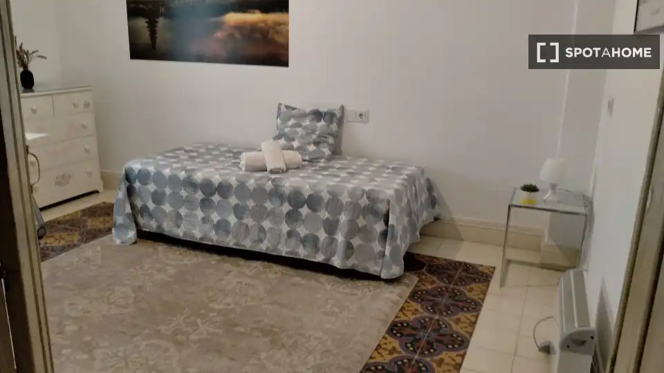 Habitación de Piso para compartir en Córdoba con Aire acondicionado, Calefacción y Terraza