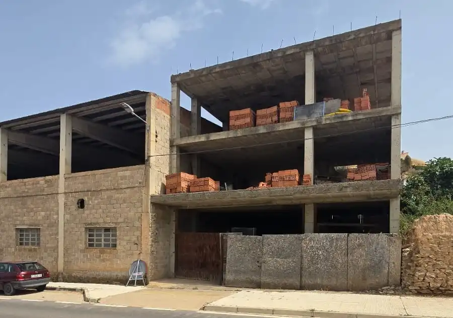 Vista exterior de Edifici en venda en Paracuellos de Jiloca