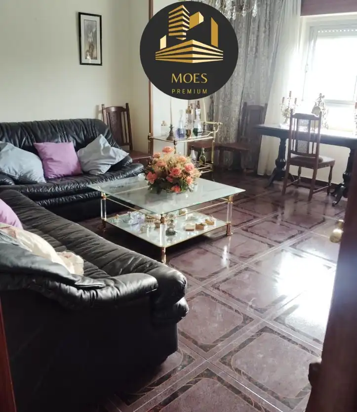 Piso con terraza en venta en Belén - San Roque